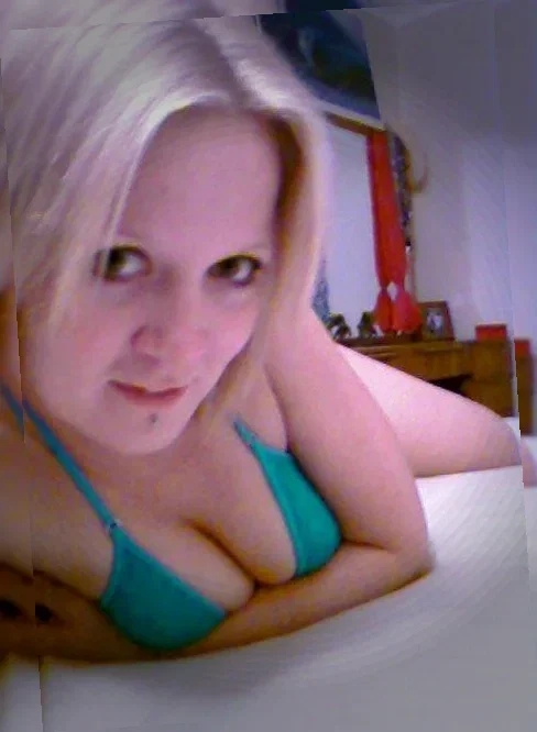 WildGirl4u, 25, Bergen